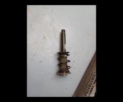 AMMORTIZZATORE ANTERIORE DX \\ SX BMW F20 2013 686 - 18