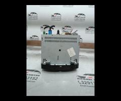 AUTORADIO/ DISPLAY MULTIFUNZIONE/COMPUTER DI BORDO - 15