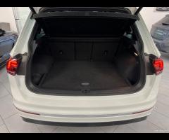 Volkswagen Tiguan 2.0 TDI DSG 4MOTION RLINE - 26