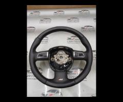 VOLANTE SPORTIVO MULTIFUNZIONE IN PELLE TRAFORATA - 4