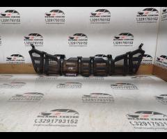 SUPPORTO/GRIGLIA INFERIORE PARAURTI ANTERIORE 2011