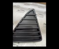 GRIGLIA CORNICE PARAURTI ANTERIORE INFERIORE DX FO - 6