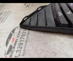 GRIGLIA CORNICE PARAURTI ANTERIORE INFERIORE DX FO - 13