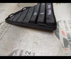 GRIGLIA CORNICE PARAURTI ANTERIORE INFERIORE DX FO - 14