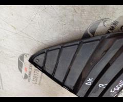 GRIGLIA CORNICE PARAURTI ANTERIORE INFERIORE DX FO - 17