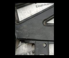 STAFFA SUPPORTO PARAURTI POSTERIORE RH DX 2018 JAG - 22