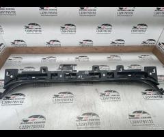 SUPPORTO GUIDA CENTRALE PARAURTI POSTERIORE BMW 3 - 21