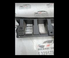 SUPPORTO CENTRALE PARAURTI POSTERIORE 2012 VOLVO C - 12