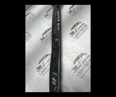 TRAVERSA/RINFORZO PARAURTI ANTERIORE SUPERIORE 201 - 9