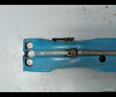 RINFORZO TRAVERSA PARAURTI SUPPORTO ANTERIORE VOLV - 22