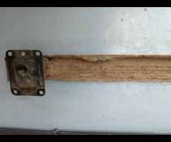 RINFORZO TRAVERSA PARAURTI SUPPORTO POSTERIORE AUD - 17