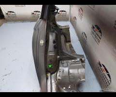 PARAFANGO POSTERIORE \\ LONGHERONE DESTRO SKODA KA - 15