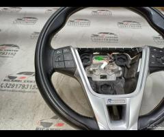 VOLANTE MULTIFUNZIONE IN PELLE NERO VOLVO V40 2014 - 9