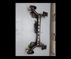 ASSALE POSTERIORE+ AMMORTIZATORE SKODA KAMIQ 2023 - 18