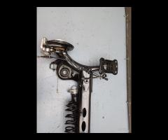 ASSALE POSTERIORE+ AMMORTIZATORE SKODA KAMIQ 2023 - 21