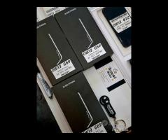 SAMSUNG GALAXY S25 FE 5G 256GB nuovi