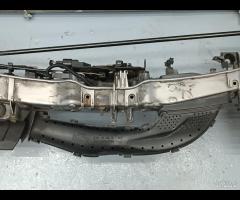 OSSATURA CALANDRA ANTERIORE SUPPERIORE FORD FOCUS - 20