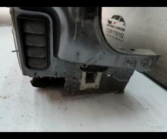 PARAFANGO POSTERIORE \\LONGHERONE SINISTRO SKODA K - 8