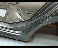 PARAFANGO POSTERIORE \\LONGHERONE SINISTRO SKODA K - 12