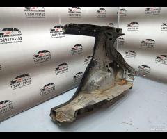 PARAFANGO POSTERIORE \\ LONGHERONE DESTRO NISSAN L - 8