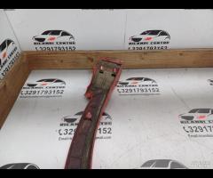 MODANATURA PARAFANGO ANTERIORE PASSARUOTA DESTRA D - 21