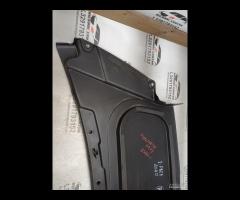 CONDOTTO INFERIORE ARIA RINFORZO COFANO JAGUAR I-P - 19