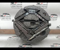 KIT EMERGENZA ATTREZZI SOLLEVATORE RUOTA OPEL ASTR - 2