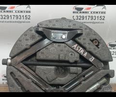 KIT EMERGENZA ATTREZZI SOLLEVATORE RUOTA OPEL ASTR - 3