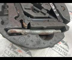 KIT EMERGENZA ATTREZZI SOLLEVATORE RUOTA OPEL ASTR - 7