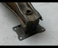 RINFORZO TRAVERSA PARAURTI SUPPORTO POSTERIORE VW - 12