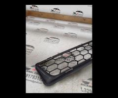 GRIGLIA PARAURTI ANTERIORE INFERIORE 2012 VOLVO C3 - 9