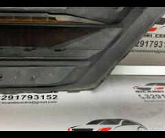 GRIGLIA PARAURTI ANTERIORE INFERIORE SINISTRA SX V - 14