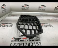 GRIGLIA PARAURTI ANTERIORE INFERIORE DESTRA DX BMW - 8