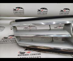 GRIGLIA PARAURTI ANTERIORE GRIGLIA RADIATORE MERCE