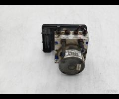 CENTRALINA POMPA ABS 1.6B 99Kw 135CV HYUNDAI IX35 - 9