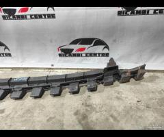 SUPPORTO STAFFA CENTRALE PARAURTI ANTERIORE MERCED - 3