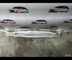 TRAVERSA PARAURTI POSTERIORE  VOLVO V40 2013 31299
