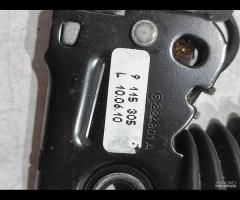 PRETENSIONATORE CINTURE ANTERIORE SX/DX BMW 7 F01 - 7