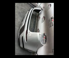 PARAURTI POSTERIORE CON SENSORI DI PARCHEGGIO RANG - 9