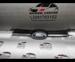 GRIGLIA SUPERIORE ANTERIORE FORD FOCUS BM51-8A133-