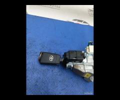 BLOCCHETTO ACCENSIONE CON CHIAVE TOYOTA YARIS \\ A - 10