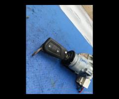 BLOCCHETTO ACCENSIONE CON CHIAVE TOYOTA YARIS \\ A - 16