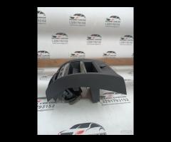 CONSOLE CENTRALE POSTERIORE GRIGLIA VENTILAZIONE B - 11