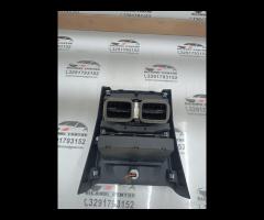 CONSOLE CENTRALE POSTERIORE GRIGLIA VENTILAZIONE B - 17