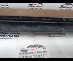 FINITURA INFERIORE PARAURTI ANTERIORE LAND ROVER D - 11