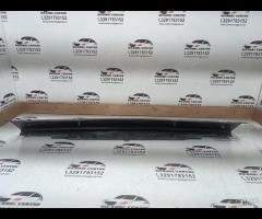 FINITURA INFERIORE PARAURTI ANTERIORE LAND ROVER D - 15