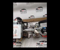 PIANTONE STERZO 2015 HYUNDAI IX35 563002Y721 56310