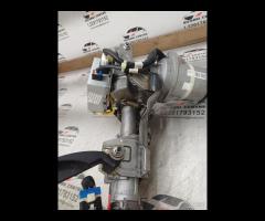 PIANTONE STERZO 2015 HYUNDAI IX35 563002Y721 56310 - 7