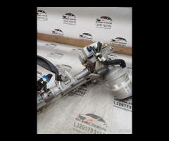 PIANTONE STERZO 2015 HYUNDAI IX35 563002Y721 56310 - 10