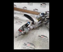 PIANTONE STERZO 2015 HYUNDAI IX35 563002Y721 56310 - 11